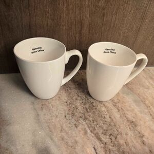 NWT Genuine Bone China tea/coffee mugs (Set of 2)